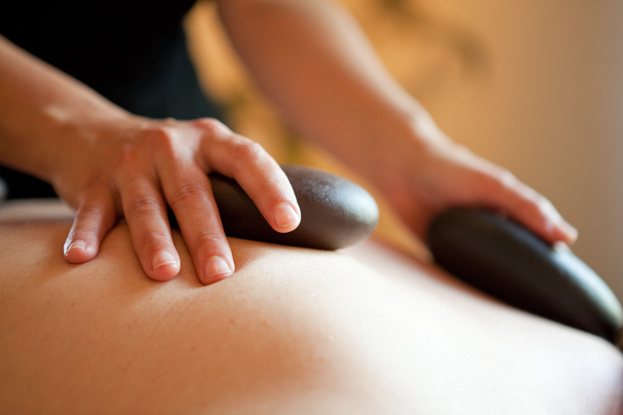 hot stone massage in Majan